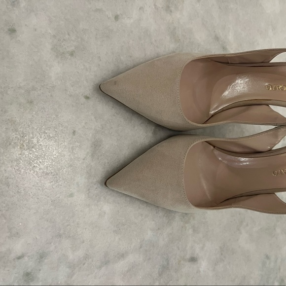 Suede closed toe sandals - Picture 6 of 9